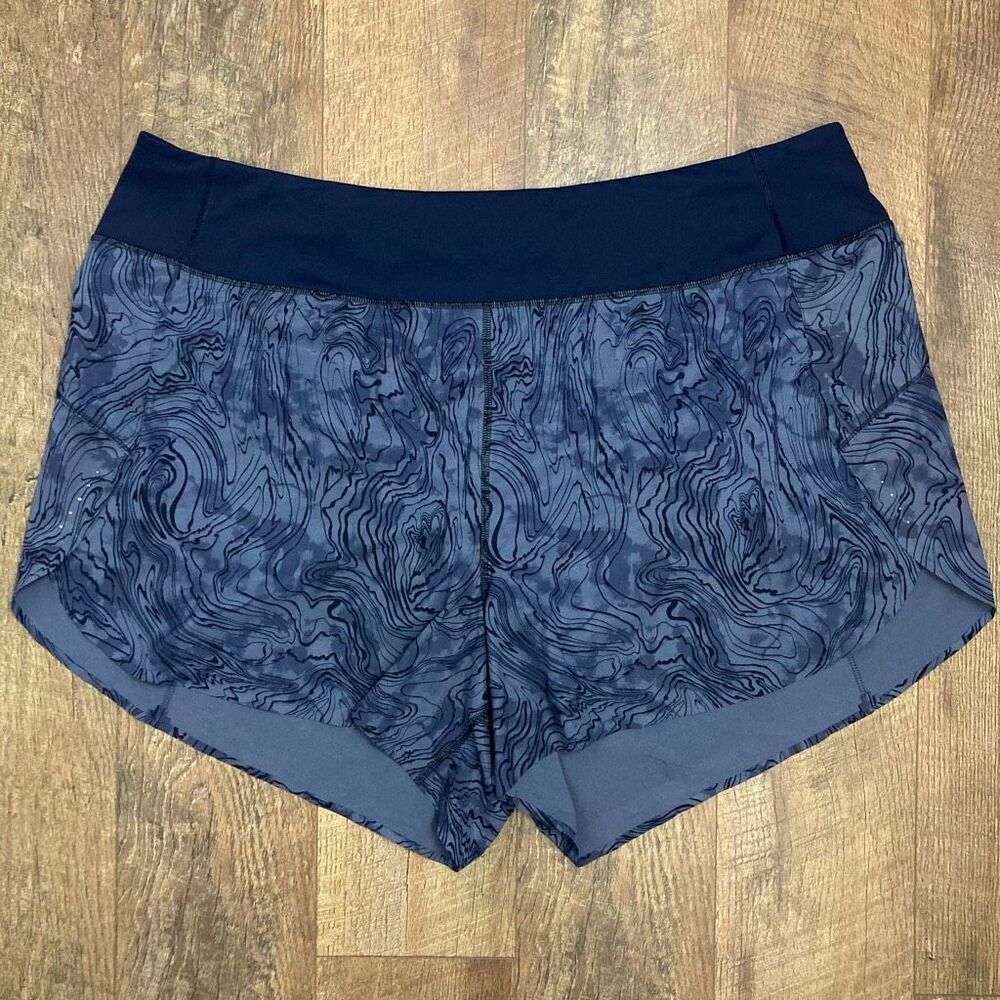 Athleta Run With It Printed 3.5" Shorts In Fluidity Medieval Violet‎ Swirl Sz 3X